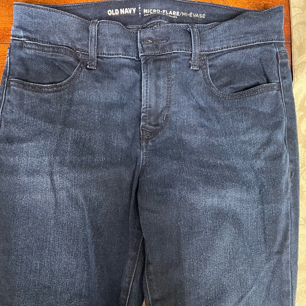 Old Navy Micro- Flare Mid-Rise Jeans